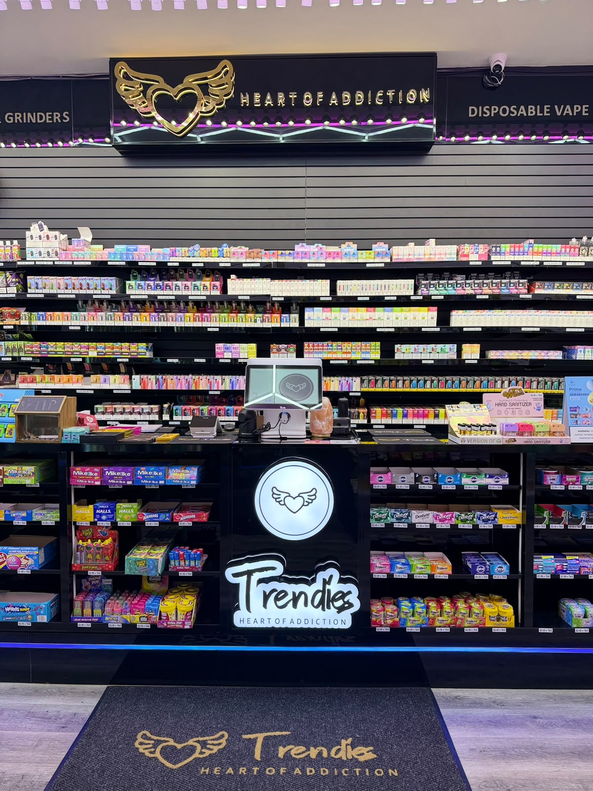 Trendies Smoke and Vape store in Vancouver