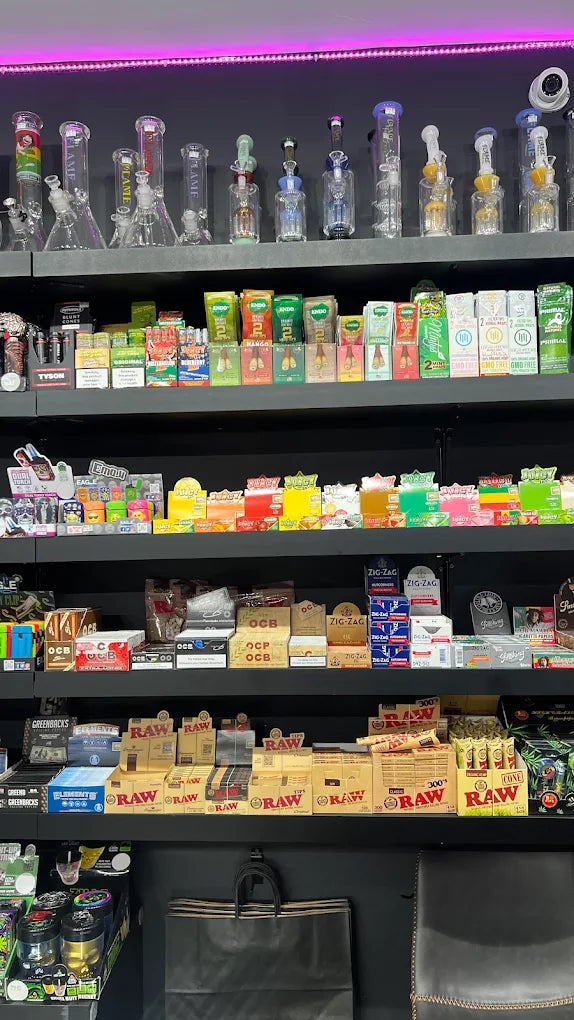 Trendies Smoke and Vape store in Vancouver