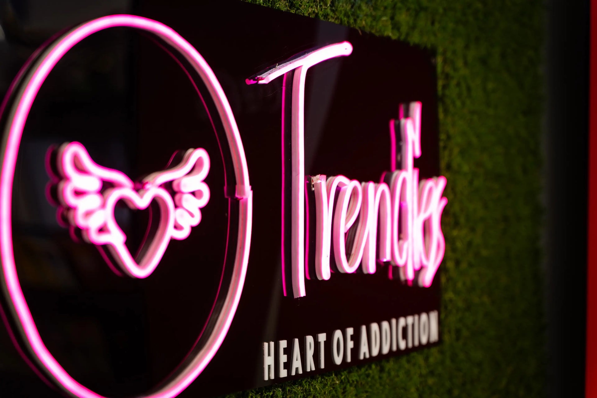 Trendies Logo Heart of Addiction Slogan